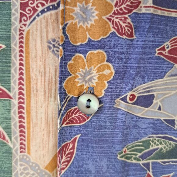 TORI RICHARD Men's XL Hawaiian Print Casual Button Down Shirt Aloha Sea Turtle - Picture 4 of 7